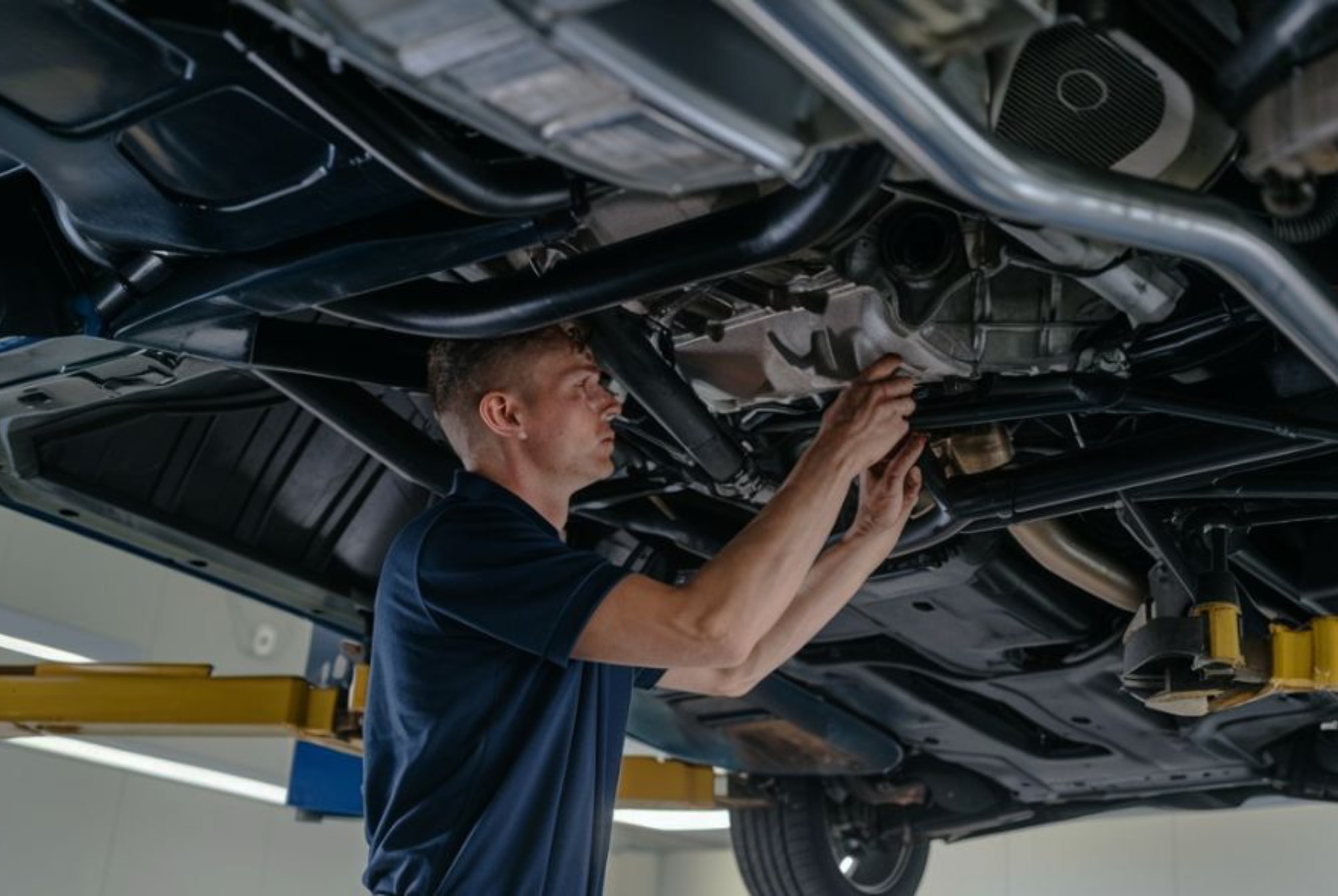 Drivetrain Repair Services tech Drivetrain Repair Services tech